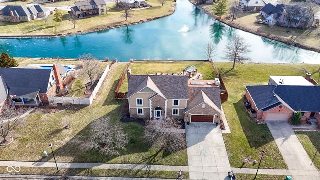 867 Ironwood West Drive, Brownsburg, IN 46112