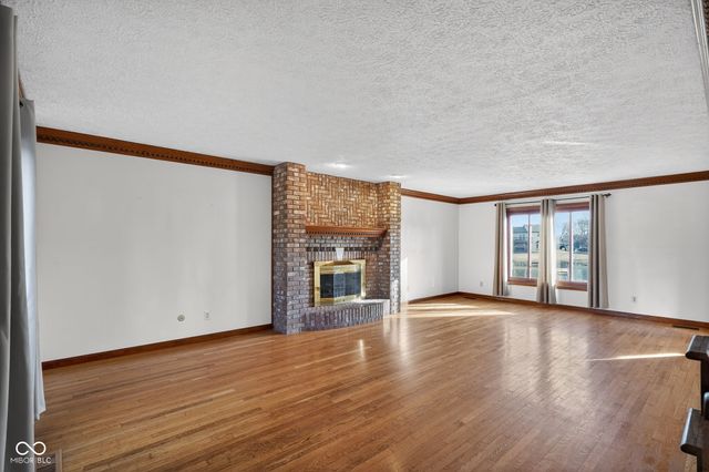 867 Ironwood West Drive, Brownsburg, IN 46112