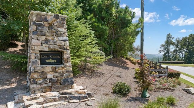 369 Majestic Oak Circle, Dallas, GA 30132