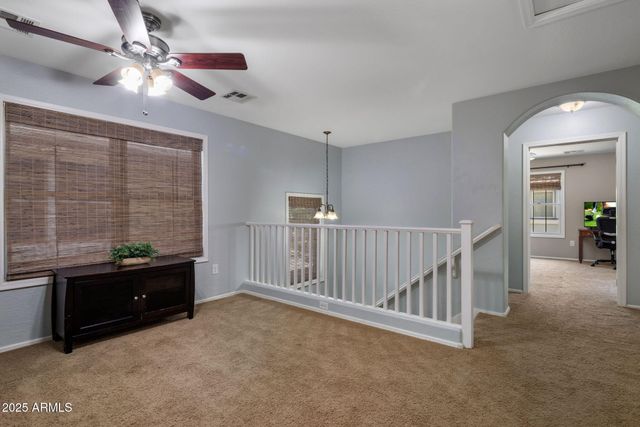 849 S HENRY Lane, Gilbert, AZ 85296