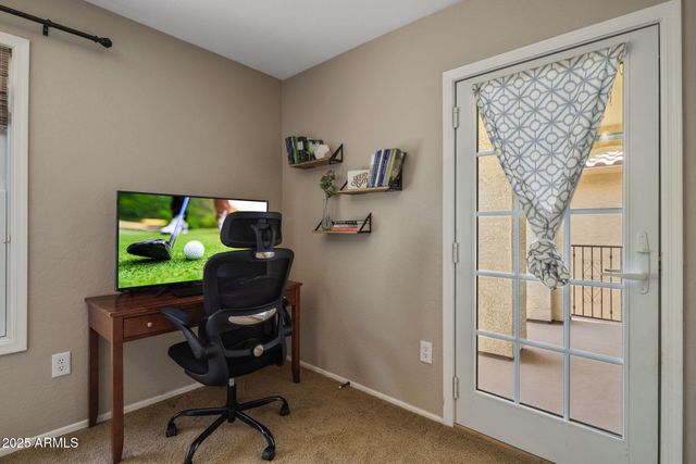 849 S HENRY Lane, Gilbert, AZ 85296