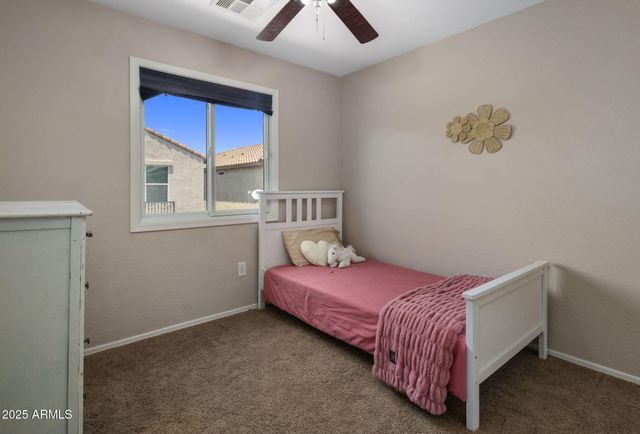 849 S HENRY Lane, Gilbert, AZ 85296