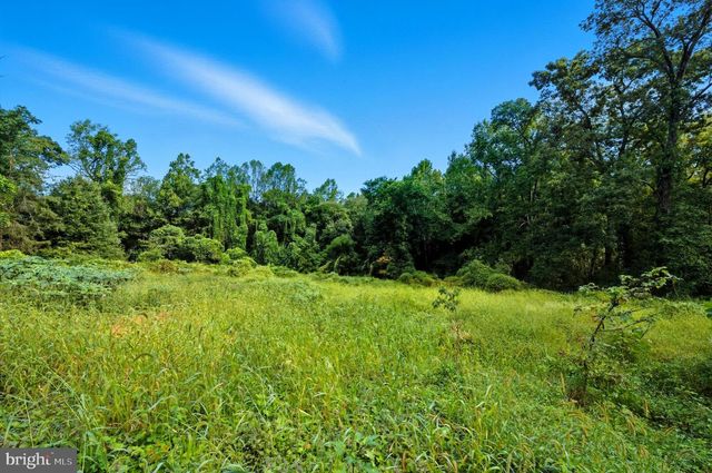9310 CRANDALL RD, Lanham, MD 20706