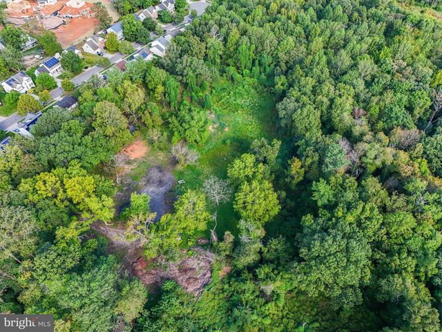 9310 CRANDALL RD, Lanham, MD 20706