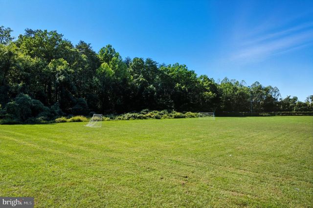 9310 CRANDALL RD, Lanham, MD 20706