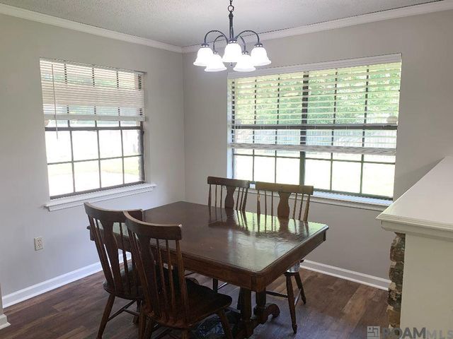 13433 Clear Oak Ave, Central, LA 70818