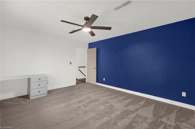 324 Mason Knoll Drive, Winston-salem, NC 27127