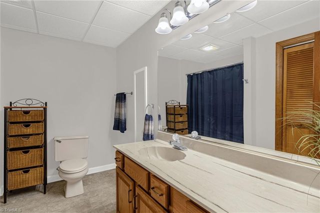 324 Mason Knoll Drive, Winston-salem, NC 27127