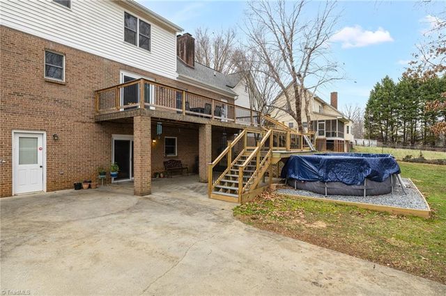 324 Mason Knoll Drive, Winston-salem, NC 27127