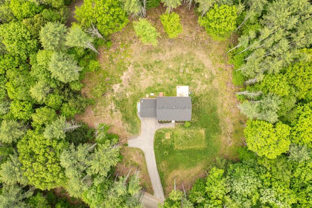 84 Osprey Lane, Lee, NH 03861