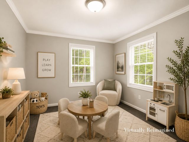 84 Osprey Lane, Lee, NH 03861