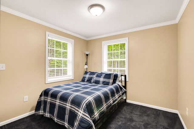 84 Osprey Lane, Lee, NH 03861