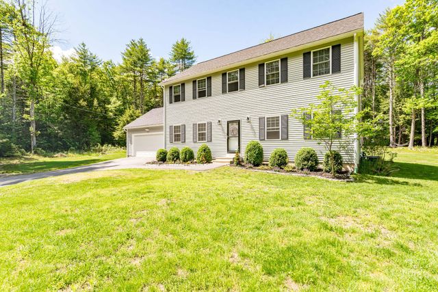 84 Osprey Lane, Lee, NH 03861