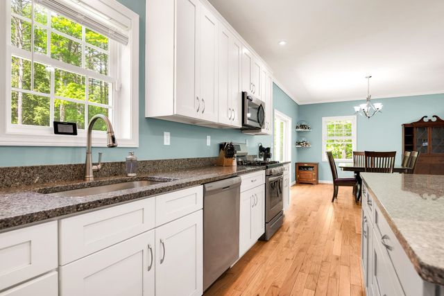 84 Osprey Lane, Lee, NH 03861