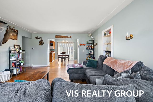 5116 Gay Street, Norton Shores City, MI 49441