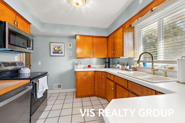 5116 Gay Street, Norton Shores City, MI 49441