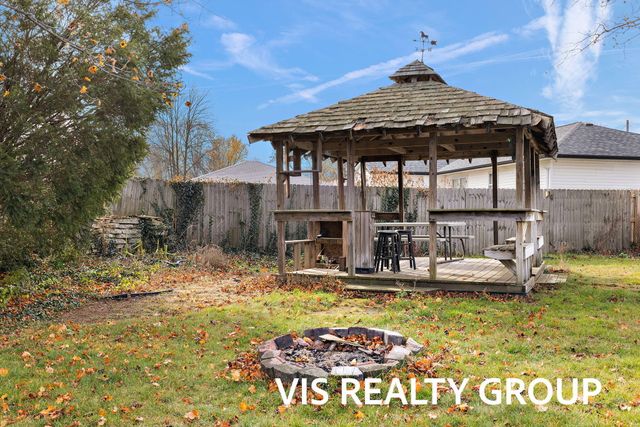 5116 Gay Street, Norton Shores City, MI 49441