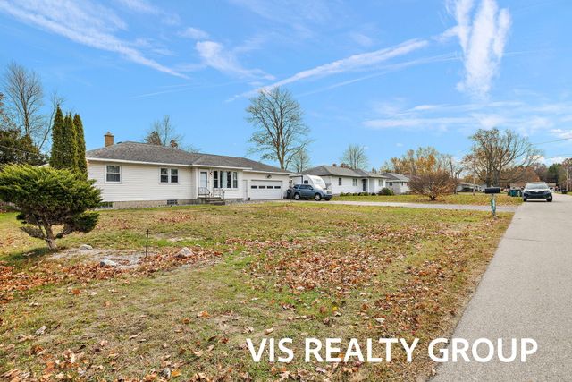 5116 Gay Street, Norton Shores City, MI 49441