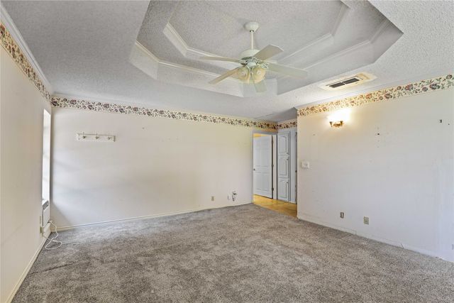 302 Wilcoxson Street, Farmersville, TX 75442