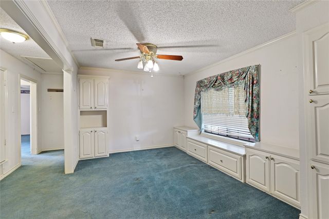 302 Wilcoxson Street, Farmersville, TX 75442