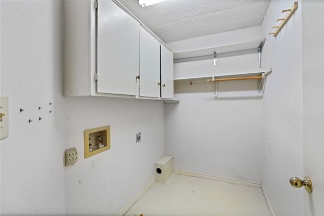 302 Wilcoxson Street, Farmersville, TX 75442