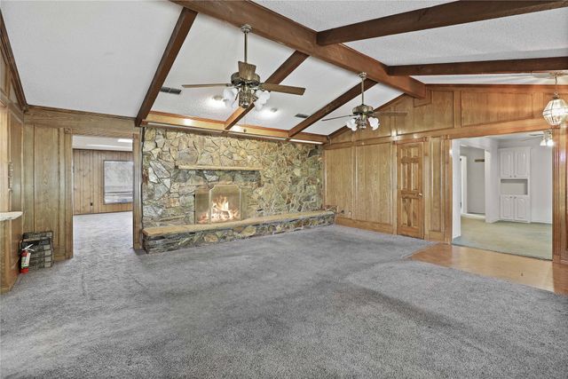 302 Wilcoxson Street, Farmersville, TX 75442