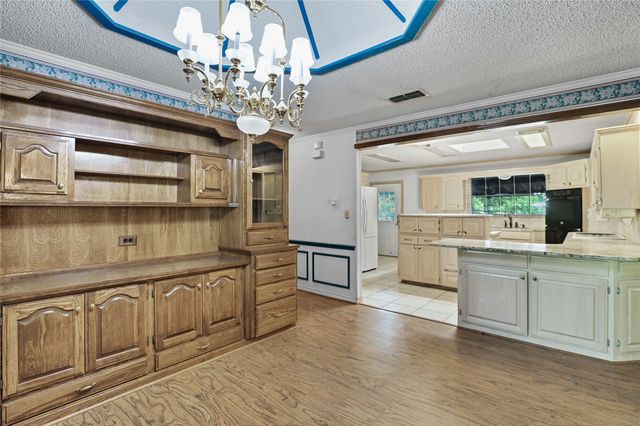 302 Wilcoxson Street, Farmersville, TX 75442