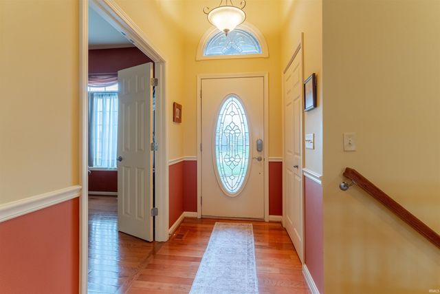 285 Persimmon Circle, Boonville, IN 47601