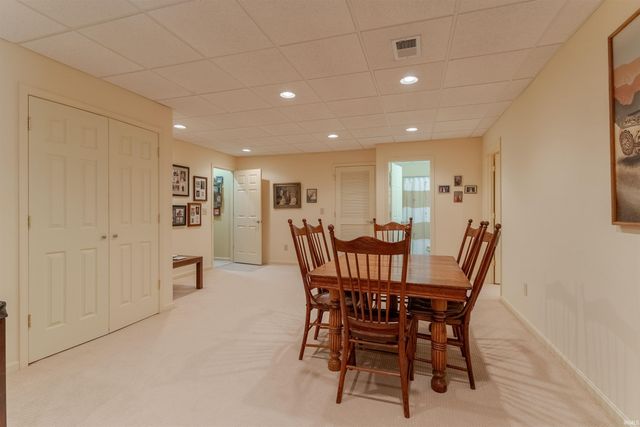 285 Persimmon Circle, Boonville, IN 47601