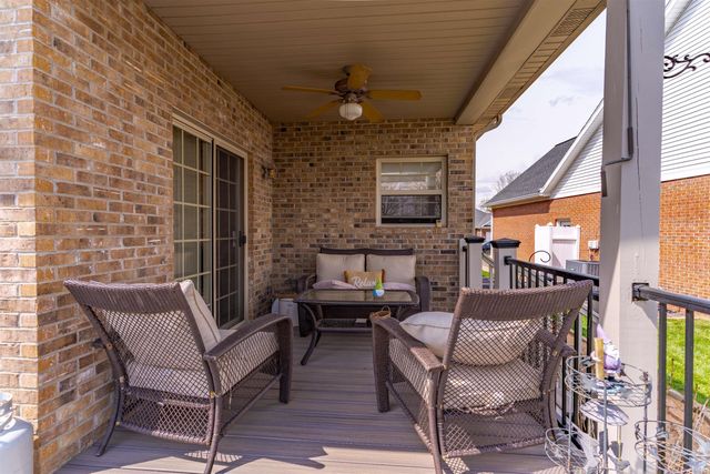 285 Persimmon Circle, Boonville, IN 47601