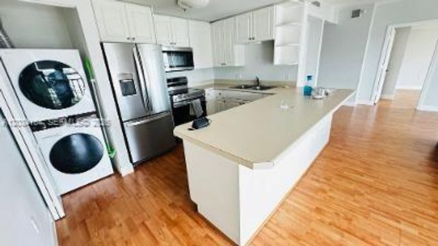 1627 SW 37th Ave 1102, Miami, FL 33145