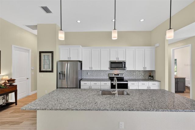 592 ROTONDA CIRCLE, Rotonda West, FL 33947
