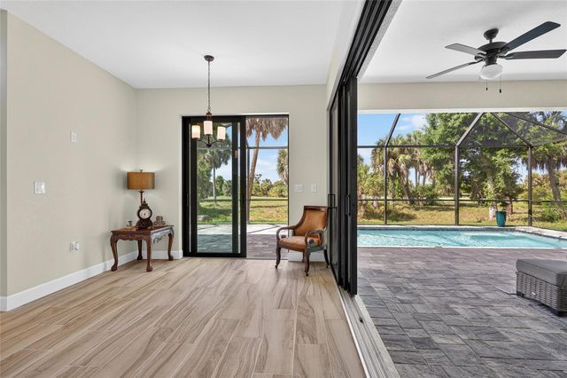592 ROTONDA CIRCLE, Rotonda West, FL 33947