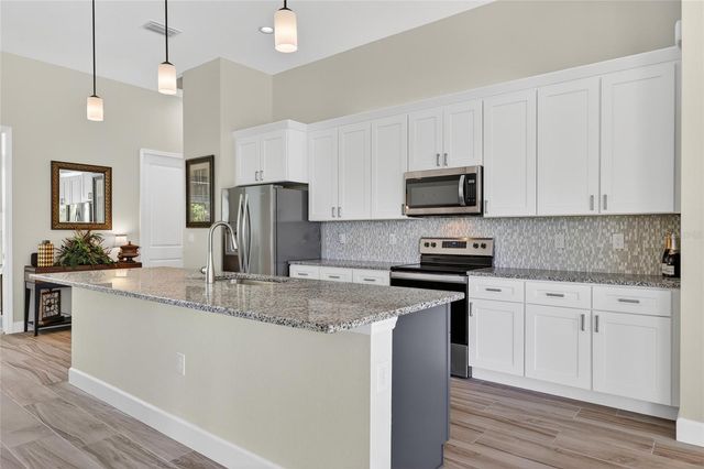 592 ROTONDA CIRCLE, Rotonda West, FL 33947