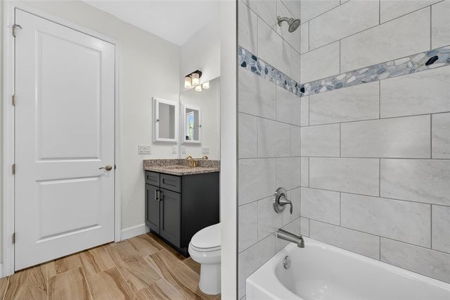 592 ROTONDA CIRCLE, Rotonda West, FL 33947