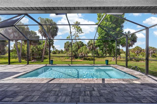 592 ROTONDA CIRCLE, Rotonda West, FL 33947