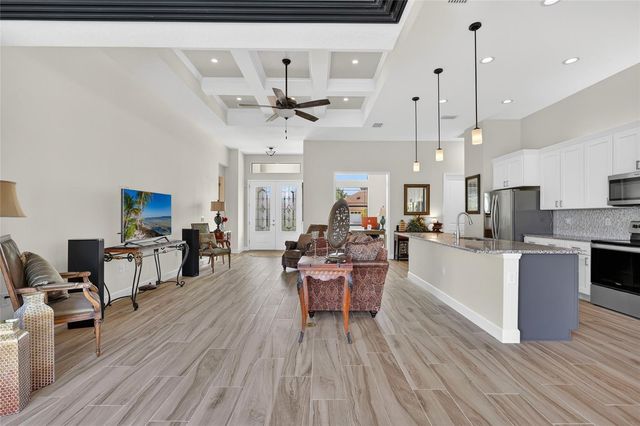592 ROTONDA CIRCLE, Rotonda West, FL 33947