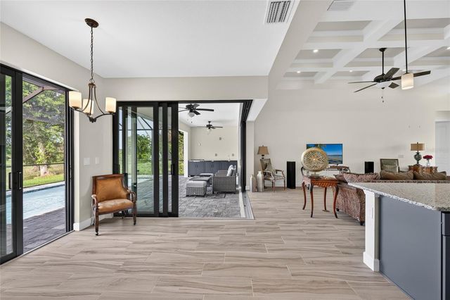 592 ROTONDA CIRCLE, Rotonda West, FL 33947