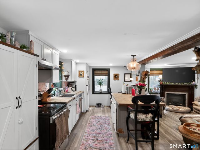 93 Book Hill Road, Essex, CT 06426