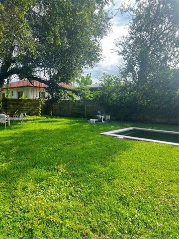 15 NW 52nd Street, Miami, FL 33127