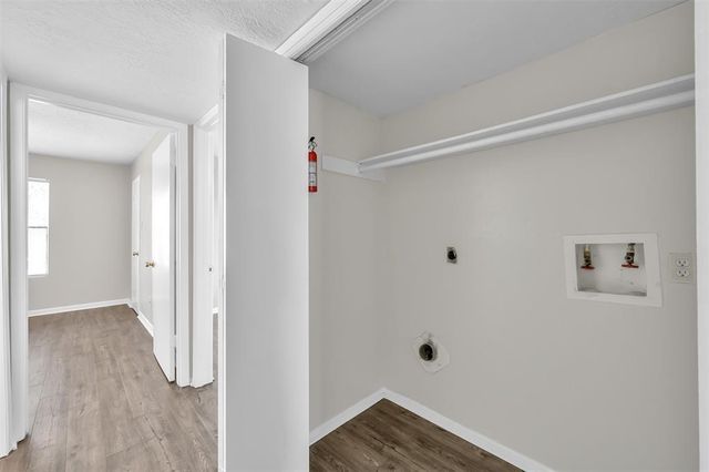 900 Holly Drive 6, Conroe, TX 77301