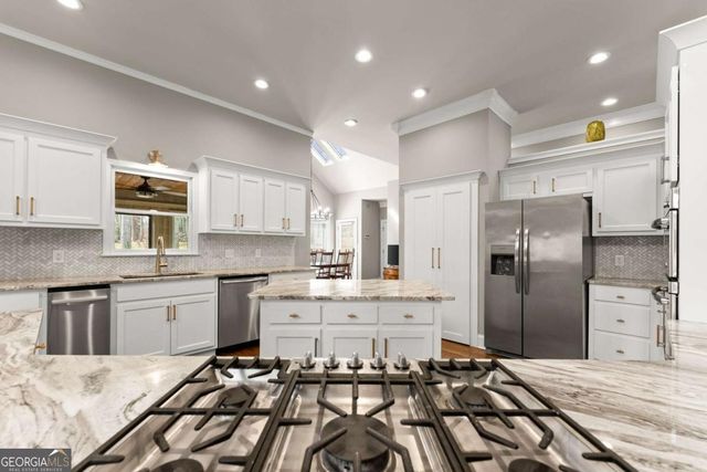 5825 Sweetbottom Lane, Clermont, GA 30527