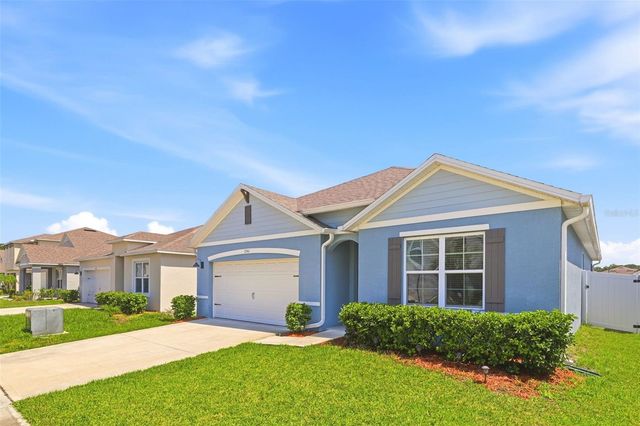 2561 HARMONIA HAMMOCK RD, Harmony, FL 34773
