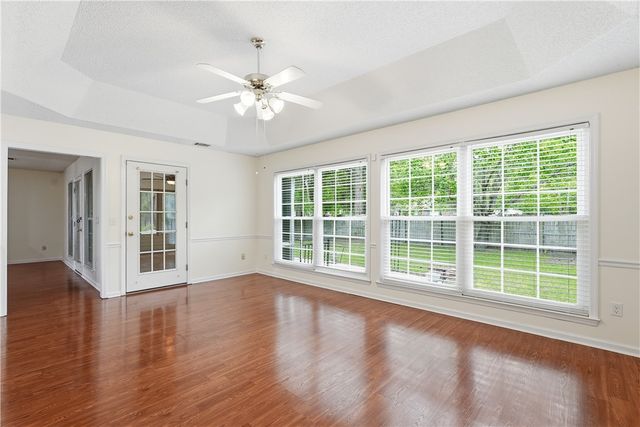 406 Cambridge Court, Hinesville, GA 31313