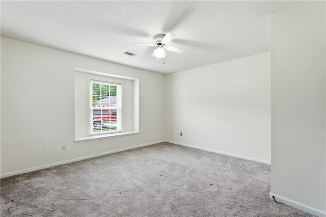 406 Cambridge Court, Hinesville, GA 31313