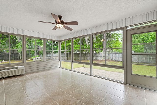 406 Cambridge Court, Hinesville, GA 31313