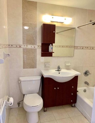 37-20 Prince Street 11A, Flushing, NY 11354