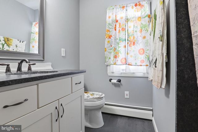 114 S LOCKWILLOW AVE, Harrisburg, PA 17112