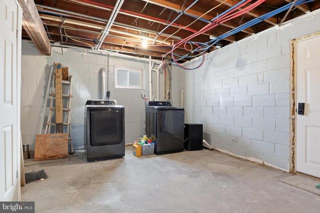 114 S LOCKWILLOW AVE, Harrisburg, PA 17112