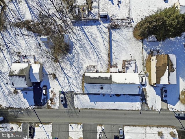 114 S LOCKWILLOW AVE, Harrisburg, PA 17112